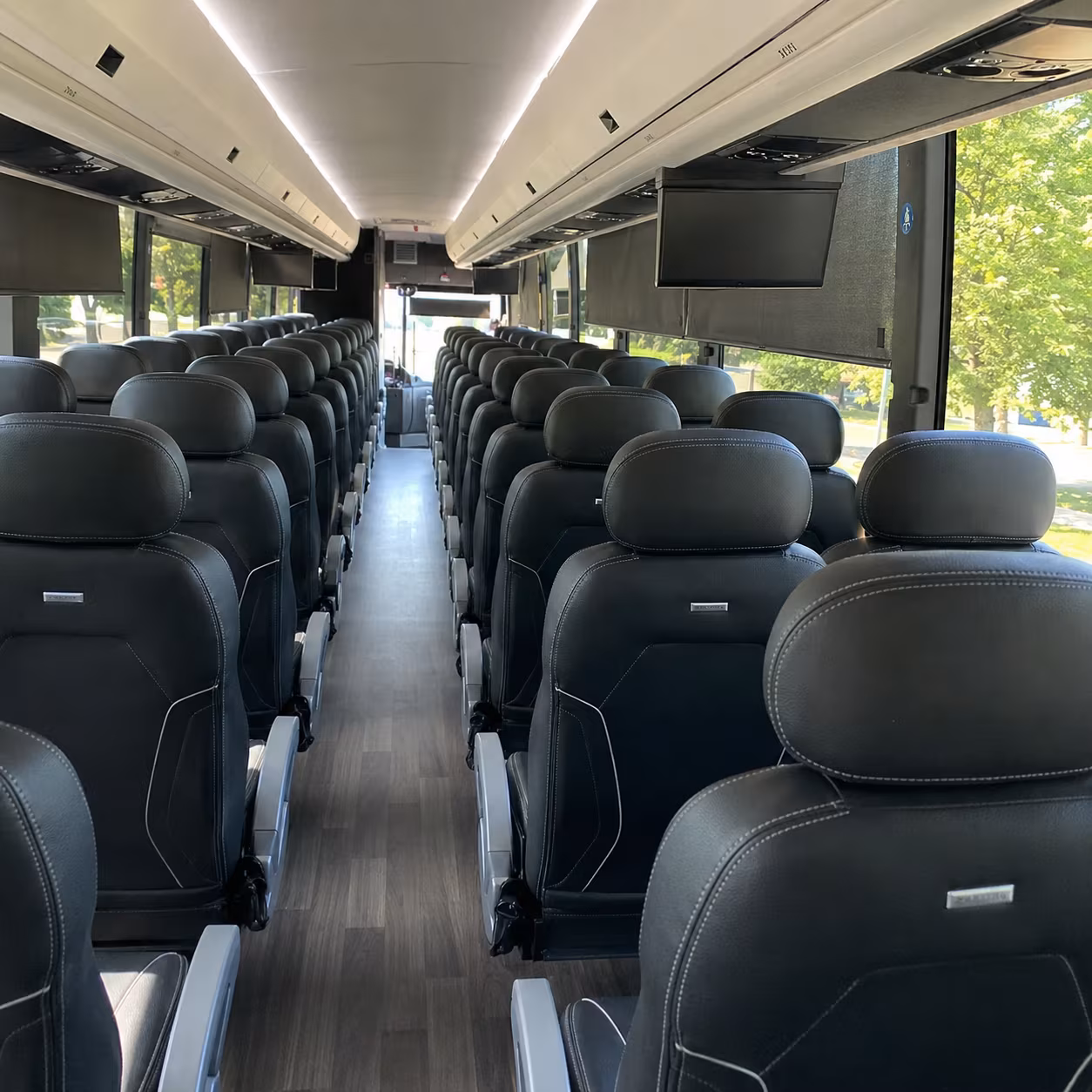 eugene charter bus rentals