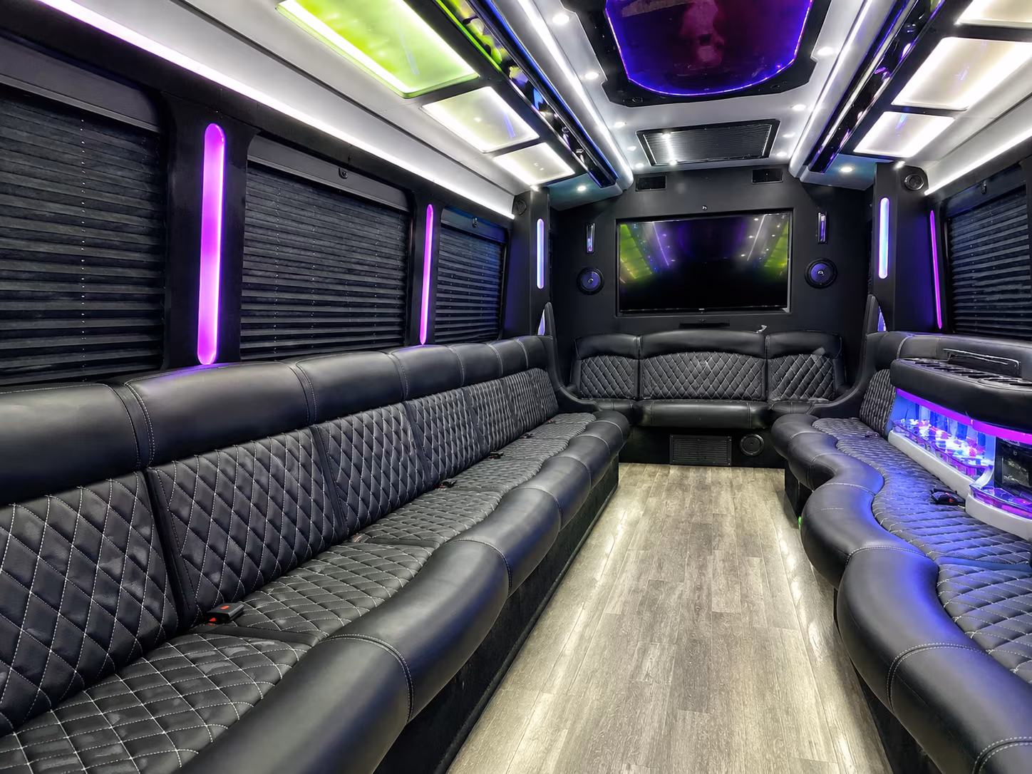 eugene corporate retreat shuttle bus rentals