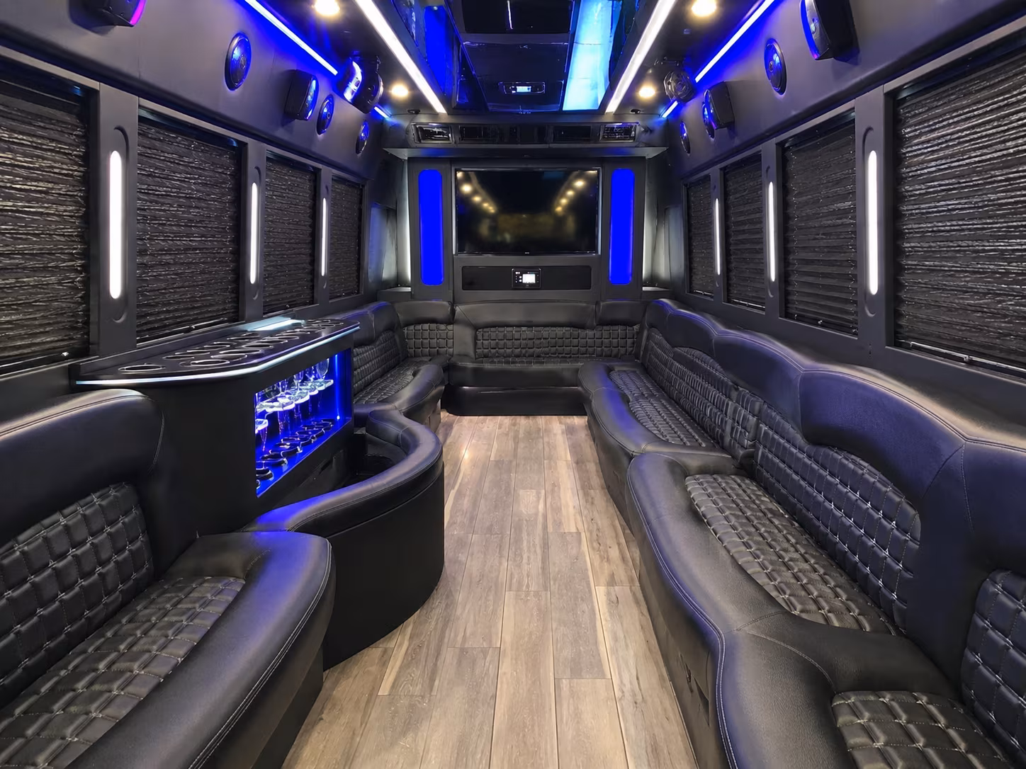 hit every photo stop in your eugene party bus before the dance